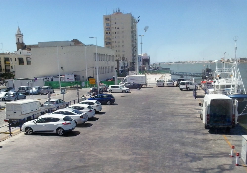 Vista del puerto de Ayamonte