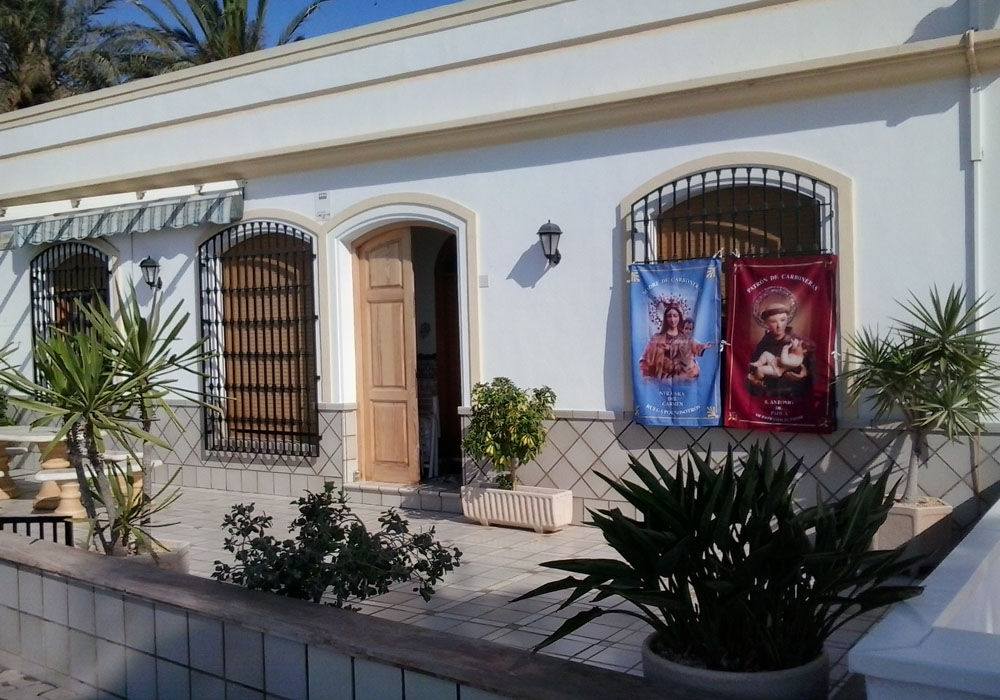 Casas adornadas para la festividad de San Antonio de Padua